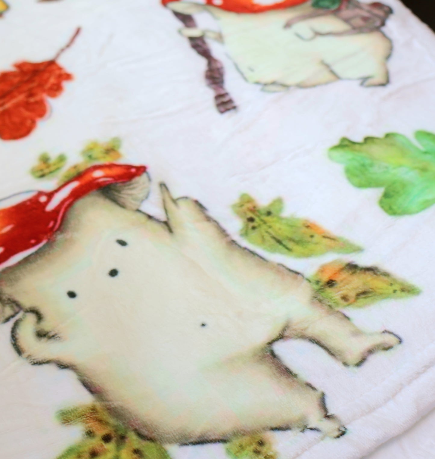 'The Wild Wanderers' Cosy Mushlet Fleece Blanket